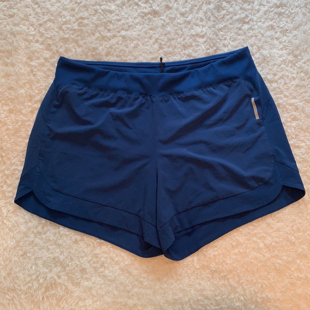 REI Co-Op Active Pursuits 4.5” shorts